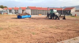 El Cementerio amplía su horario de apertura durante una semana para su puesta a punto