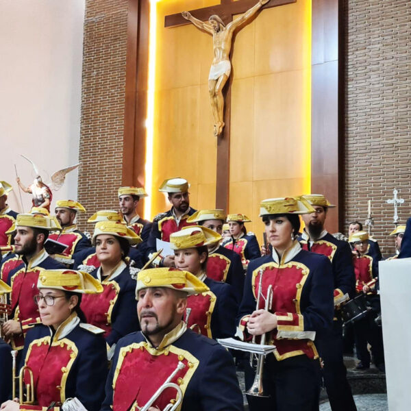 José Antonio Barba se une a la Agrupación Musical «San Miguel Árcangel» para el concierto en honor a su patrón