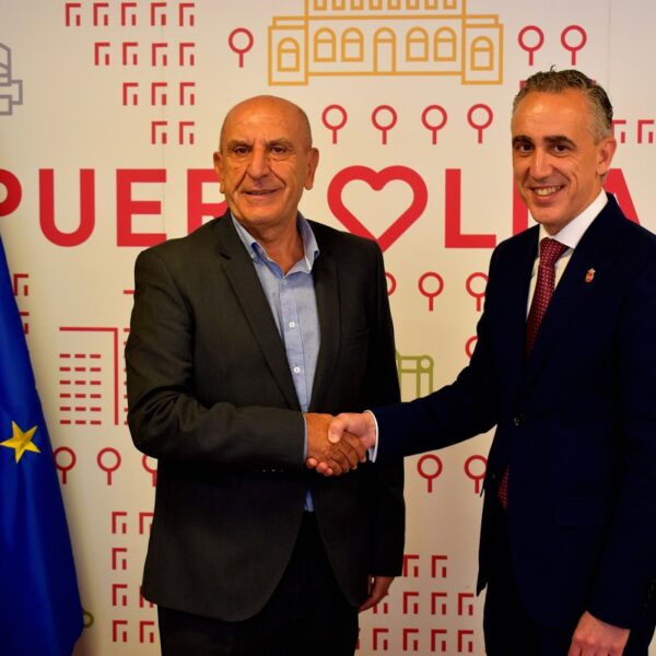 La Federación Regional y el Ayuntamiento unen fuerzas para impulsar la liga local de fútbol sala