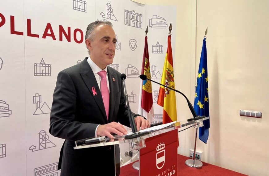 Obras de remodelación del Paseo del Bosque y su parking subterráneo se retrasan dos años por trámites administrativos