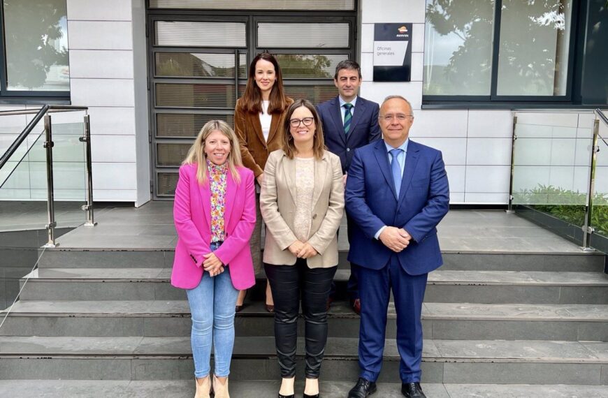 Repsol y Castilla-La Mancha colaboran en retos energéticos y economía circular en Puertollano.