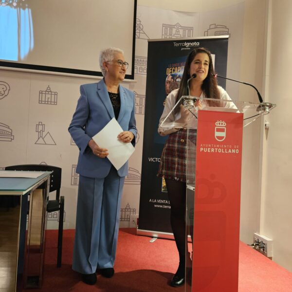 Victoria Rodríguez triunfa con la multitudinaria presentación de su libro «Decapitada»