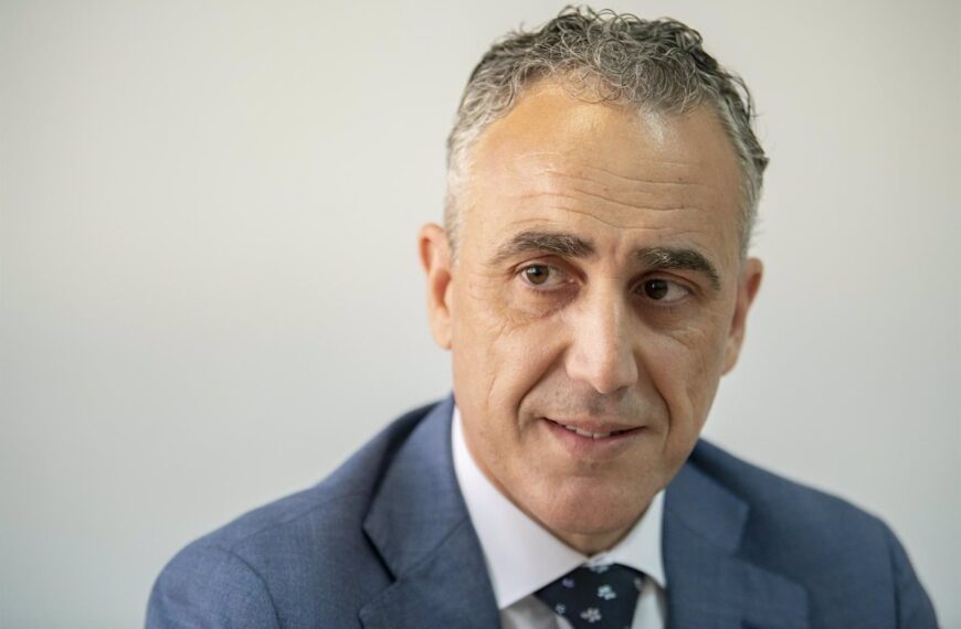 El Alcalde de Puertollano Resalta los Dos Años de Excelente Gestión de Isabel Rodríguez como Ministra