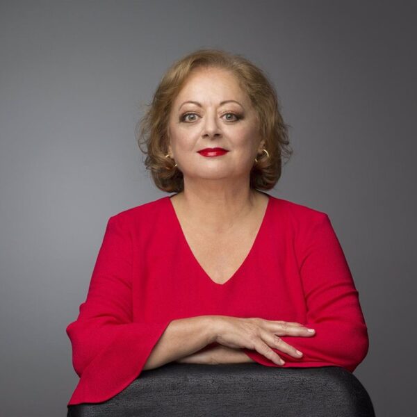 García Rodero destaca la fotografía como un ‘regalo de vida’ en un mundo dominado por la dependencia de los móviles