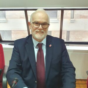 Incremento de 15 euros en las tarifas de agua y saneamiento para los habitantes de Puertollano anunciado por el señor Ruiz