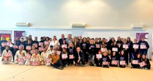 La Concejalía de Igualdad y la Federación de Judo imparten formación en autodefensa a cien mujeres.