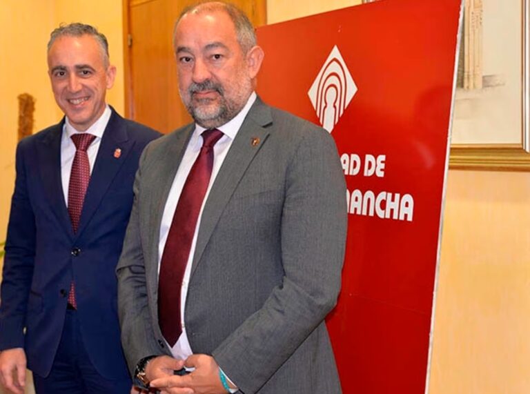 Renovación de Colaboración entre Puertollano y UCLM: El Alcalde y el Rector Firman Nuevo Compromiso