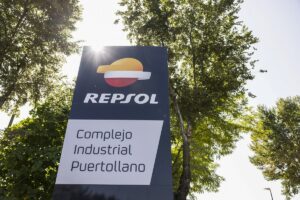 Repsol donará 10.000 euros para promover el deporte y la cultura en clubes y asociaciones