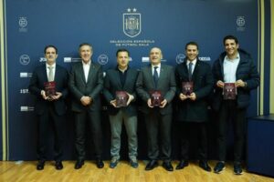 El Gobierno regional invertirá 410.000 euros en ayudas a clubes de fútbol y fútbol sala en 2023.