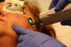 C-LM consigue una inversión de 11,3 millones de euros en la modernización de equipos hospitalarios