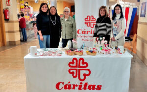 Juventud e Infancia organiza cine solidario y recauda 1.200 euros para Cáritas