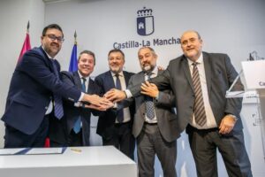 Moratoria en Castilla-La Mancha: García-Page decreta la no autorización de nuevos locales de juego por cuatro años