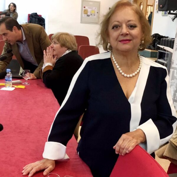 Cristina García Rodero galardonada con el Premio de Honor de la Facultad de Humanidades de Albacete