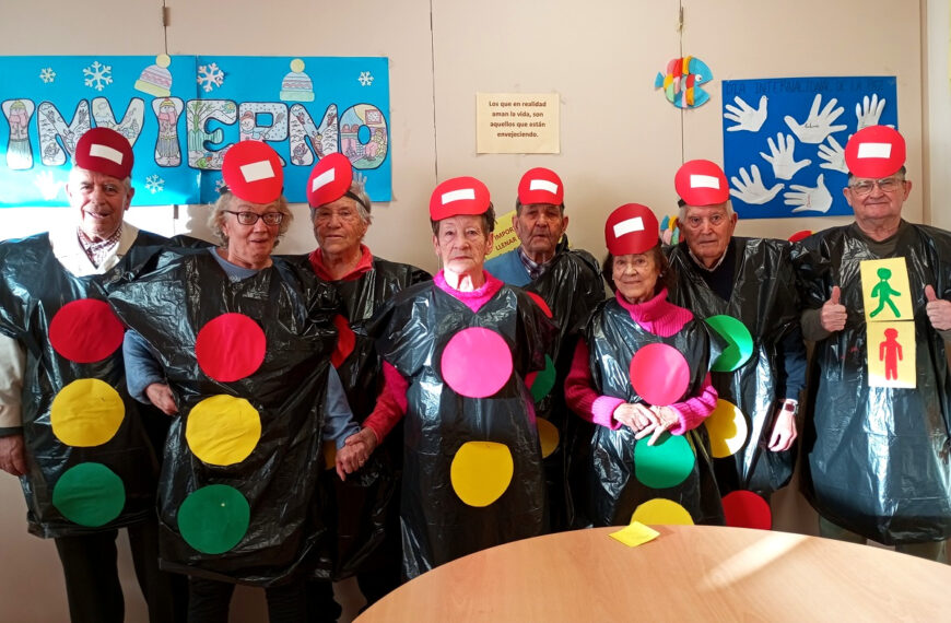 Fiestas y Diversión en el Servicio de Promoción de Autonomía Personal: Entre Disfraces, Meriendas y Bingos Musicales