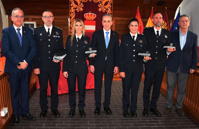 Incorporación de Tres Agentes a la Policía Local Mejora la Seguridad en la Comunidad