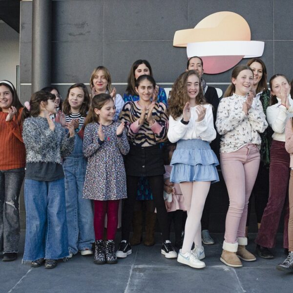 Iniciativa Repsol Digital Girls Fomenta el Interés en Tecnología en las Jóvenes de Puertollano