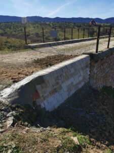 Restauración Rápida del Viaducto Tablillas: Operarios Municipales Reabren Acceso Crucial en Tiempo Record