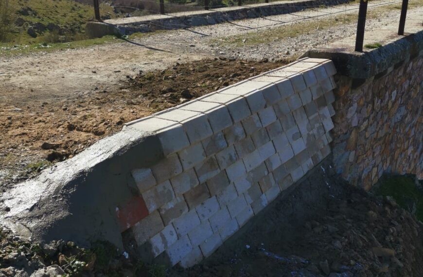 Restauración Rápida del Viaducto Tablillas: Operarios Municipales Reabren Acceso Crucial en Tiempo Record