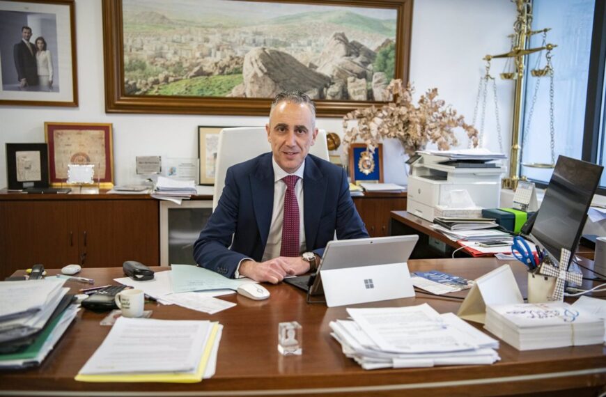 Ruiz Expresa Optimismo sobre el Futuro Centro de Carga Ferroviario en Puertollano en Reciente Vídeo