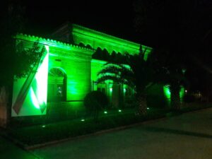 Verde Esperanza Ilumina los Monumentos de Puertollano en la Conmemoración del Día Mundial contra el Cáncer