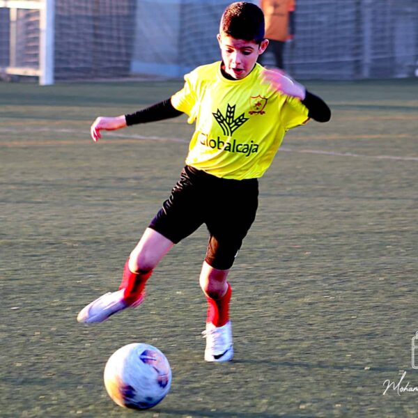 El benjamín del CD Vivela Quijote se proclama campeón de invierno