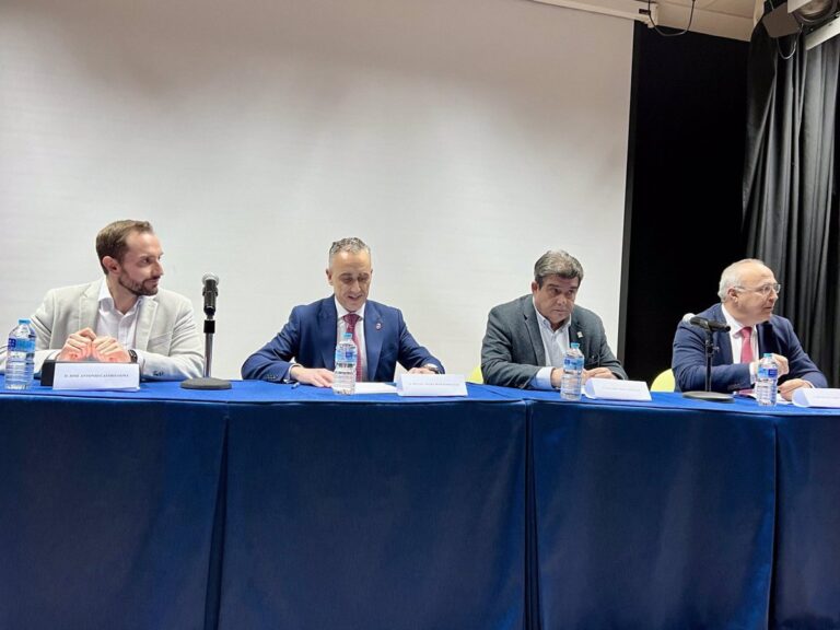 Alianza entre la Junta, el Ayuntamiento de Puertollano y Repsol para Combatir la Desigualdad de Género en las Ciencias
