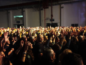 Una Noche Inolvidable al Ritmo de Blues, Rock y Baladas con Los Rebeldes, Tennesee, Cómplices y Tam Tam Go