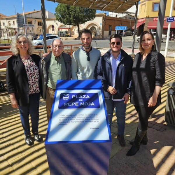 El acto conmemorativo a Pepe Noja se tiñe de tonalidades políticas bajo la organización del alcalde y el Partido Popular