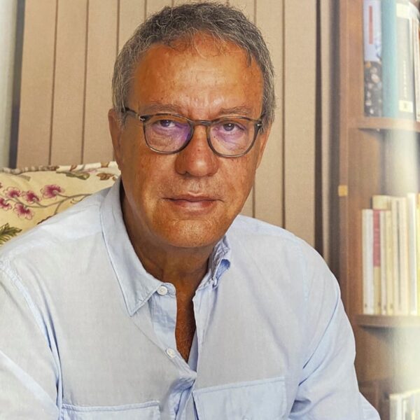 La Magia de la Tradición: El Conservatorio José Granero y la Agrupación Virgen de Gracia Engalanan el Pregón de Manuel Juliá en el Auditorio