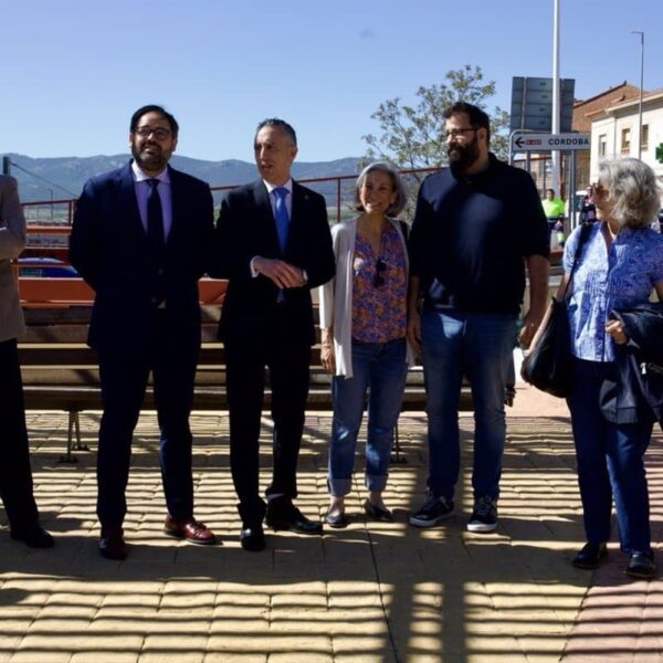 Núñez Sugiere Tarifa Cero para Autónomos en Primeros Dos Años y Descuento del 50% en el Tercero