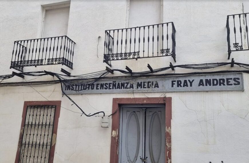 Plan de Renovación Urbana: Ayuntamiento Sanctiona la Eliminación de Estructuras Peligrosas