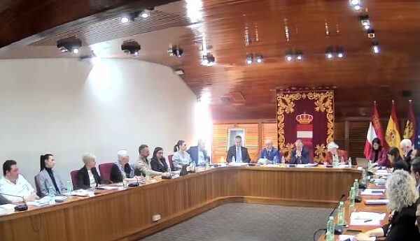 Solicitud de Intervención del Defensor del Pueblo por la Expulsión de Concejalas Socialistas del Pleno por Parte del Grupo Municipal Socialista