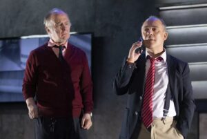 “El traje”: Javier Gutiérrez y Luis Bermejo lideran el elenco en una hilarante comedia negra en el Auditorio