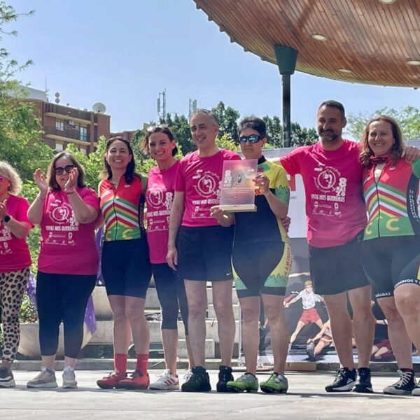 El Gobierno regional elogia la XI Carrera de la Mujer por promover el deporte femenino y los hábitos saludables