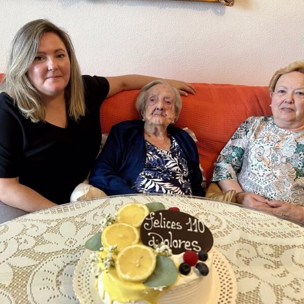 Dolores Buitrago, Supercentenaria de Puertollano, Celebra sus 110 Años al Son de Coplas