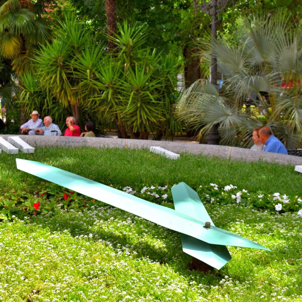 El Reloj de Flores luce de nuevo: Minutero y maquinaria completamente restaurados y actualizados