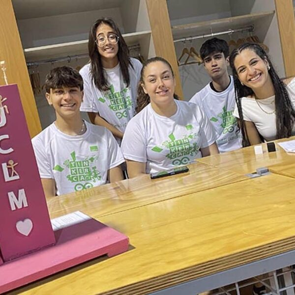 Institutos de Ciudad Real, Cuenca y Herencia Triunfan en la IV Competición de Robótica de la UCLM