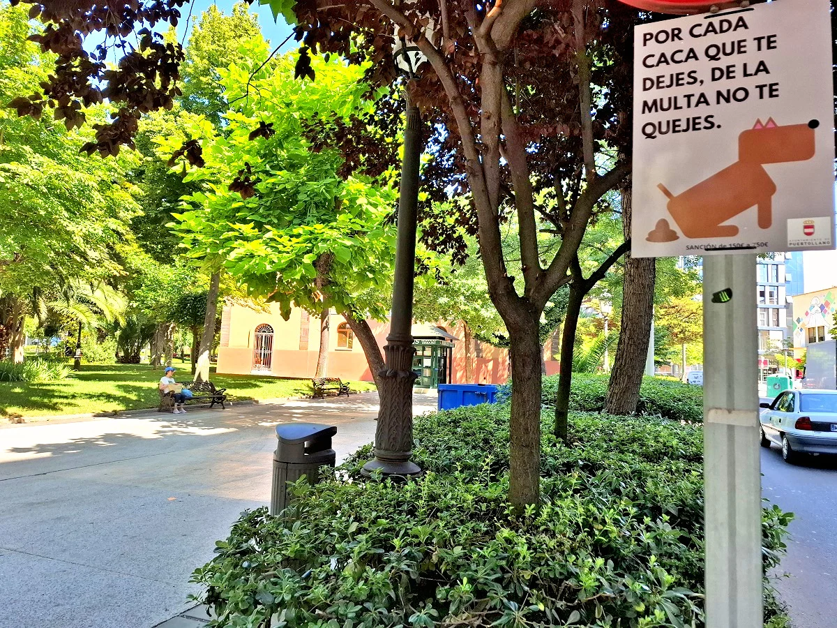 Iniciativa ciudadana promueve la conciencia cívica para mantener limpias calles y plazas: ‘No le dejes el marrón a otro’