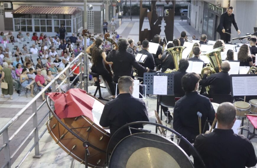 La AMC de Puertollano Revela su Programa Musical para la Prestigiosa 136ª Competición de Bandas en Valencia
