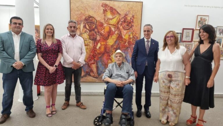 Homenaje al artista Manuel Prior con la exposición «70 años de pintura, desvelando lo que la realidad esconde»