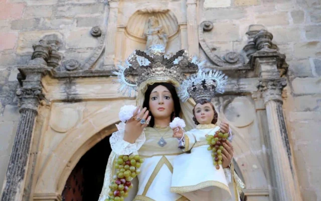 Brillante y emotiva procesión en honor a la Virgen de los Remedios, patrona de Cogolludo
