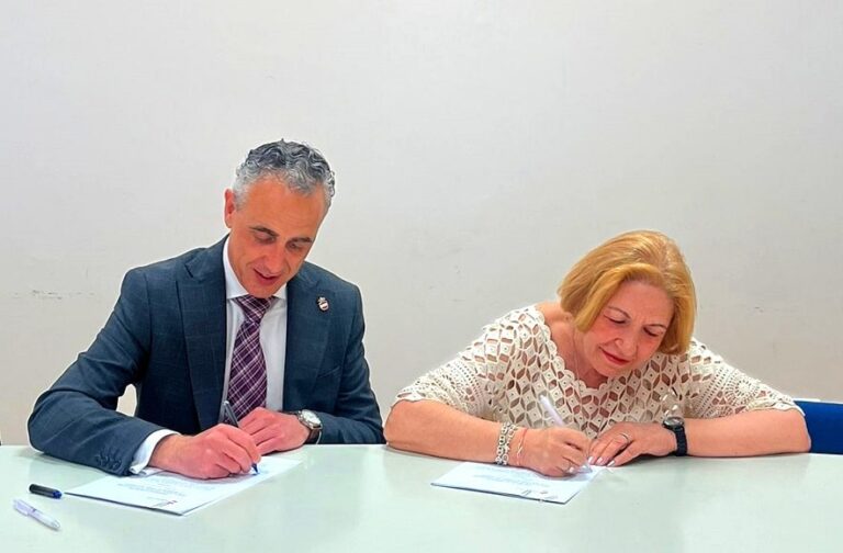 Inyección de Vitalidad en la Barriada Fraternidad: El Ayuntamiento Contribuye con 3.500 Euros para Impulsar la Participación Vecinal