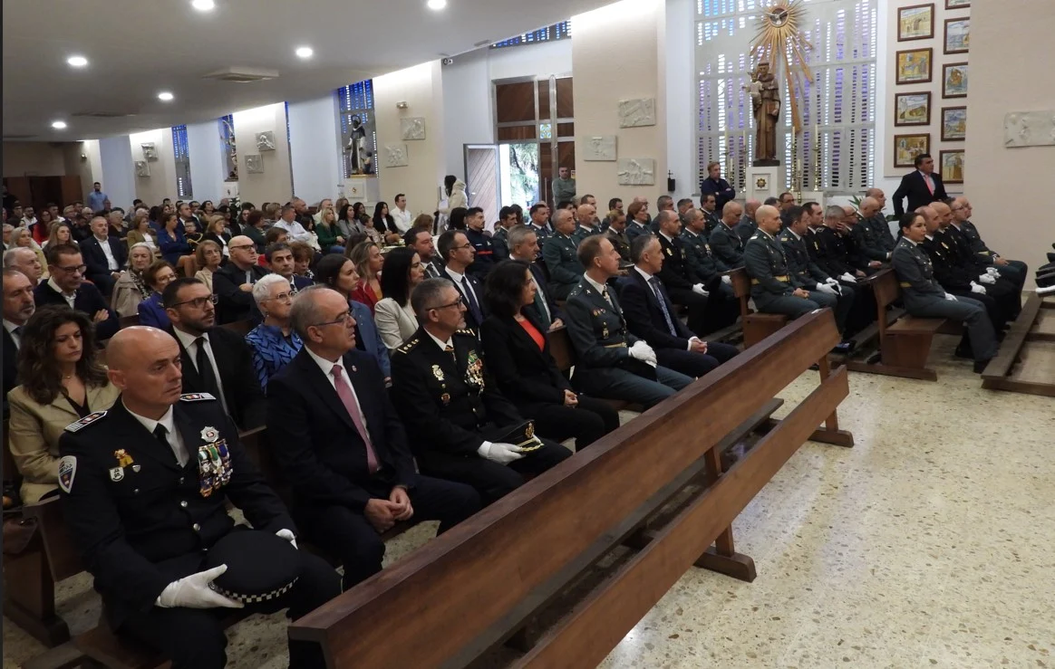 Homenaje de la Guardia Civil a su Patrona en ceremonia solemne