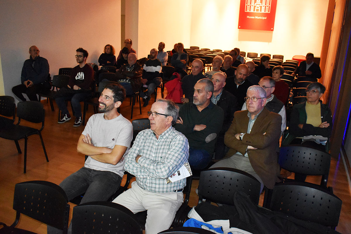 Descubriendo Puertollano: Una Joya Geológica del Carbonífero Superior en la Península Ibérica