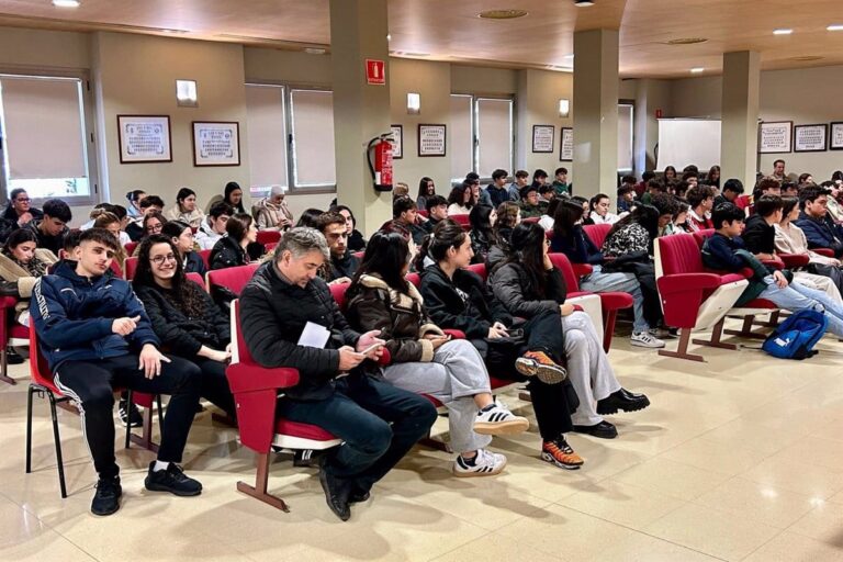 Ciento quince estudiantes compiten en la fase provincial de la XVI Olimpiada Española de Geología en Ciudad Real