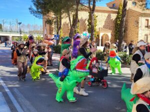 El esplendor del Carnaval de Puertollano cautiva a públicos de todas las edades