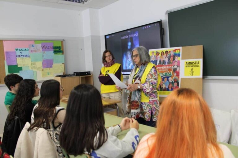 Entrega del premio del IV Certamen de audiovisuales convocado por Amnistía Internacional para centros educativos de Castilla-La Mancha