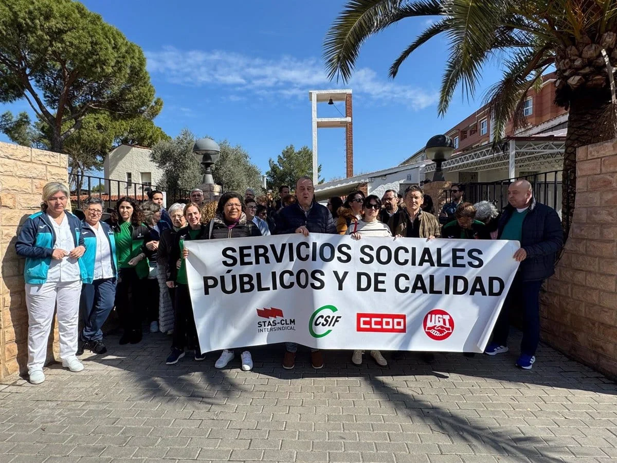 Trabajadores de residencias de la Junta reclaman cubrir vacantes y aumentar ratios para evitar el colapso en la atención asistencial