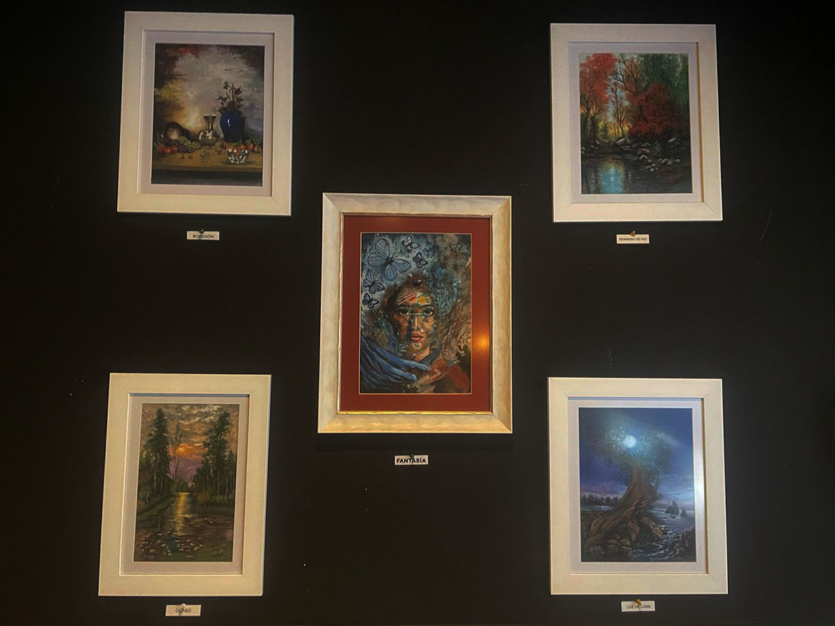 Artfem Respaldó a Carmen Olmo en la Grandiosa Inauguración de su Exposición de Pinturas