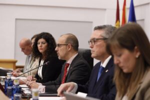 El PP y Vox dibujan una ciudad de Puertollano «abandonada» por la Junta de C-LM, mientras el PSOE les acusa de «mentir»